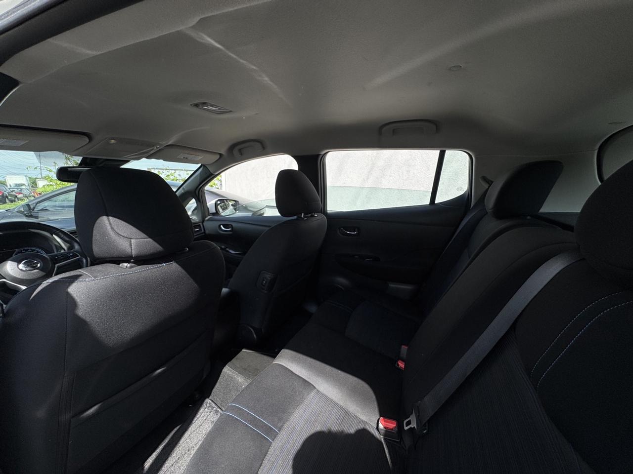 2018 Nissan Leaf SV Photo