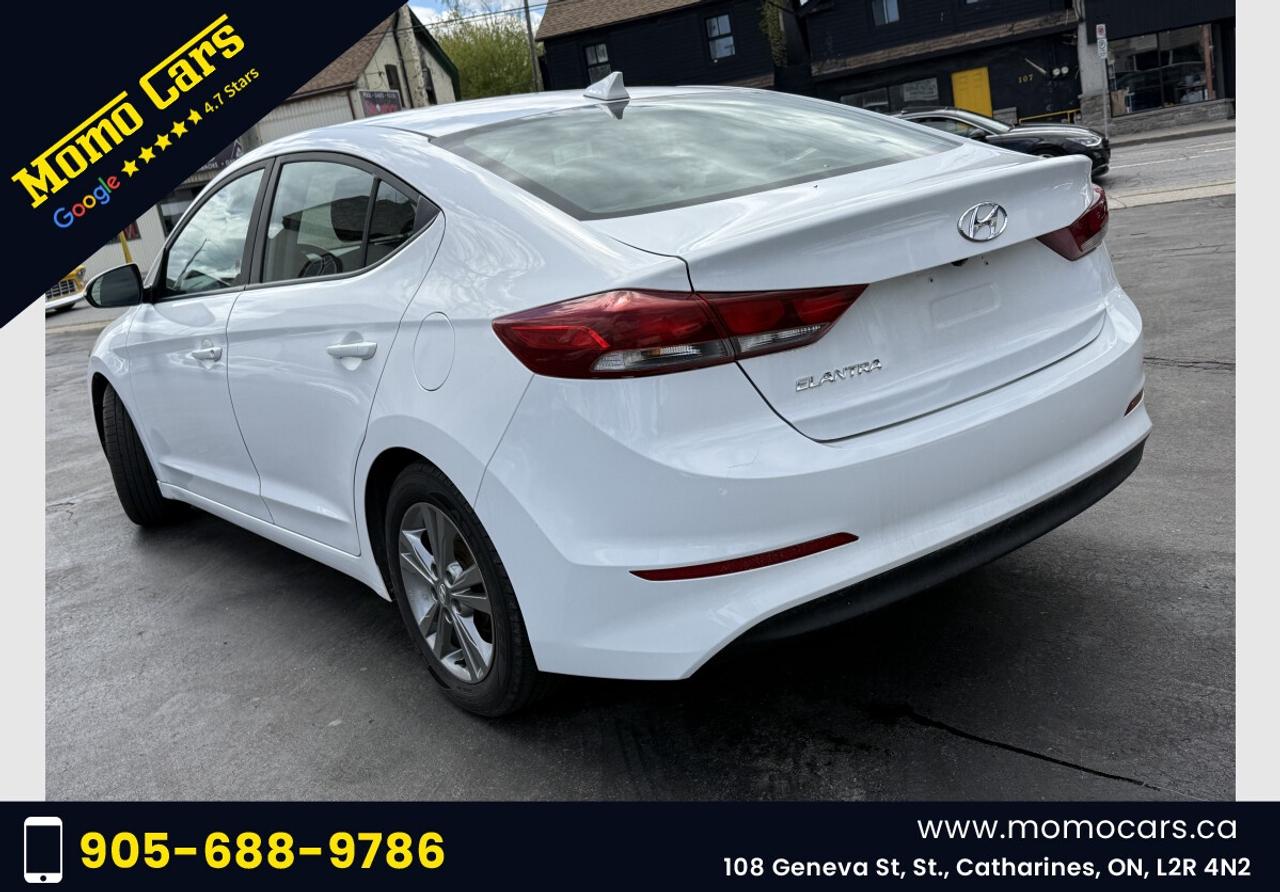 2017 Hyundai Elantra Limited Photo2
