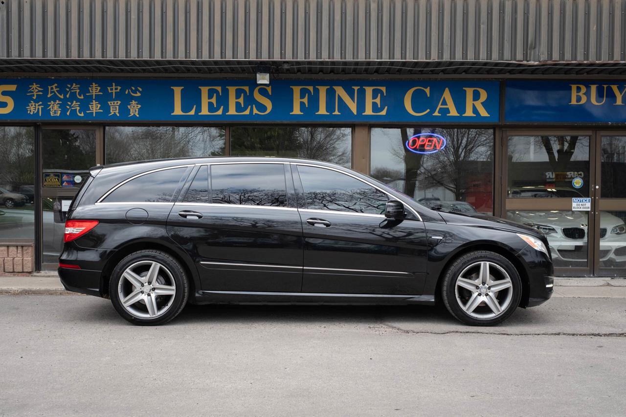 2012 Mercedes-Benz R-Class R350 4MATIC w/ 3rd Row Photo