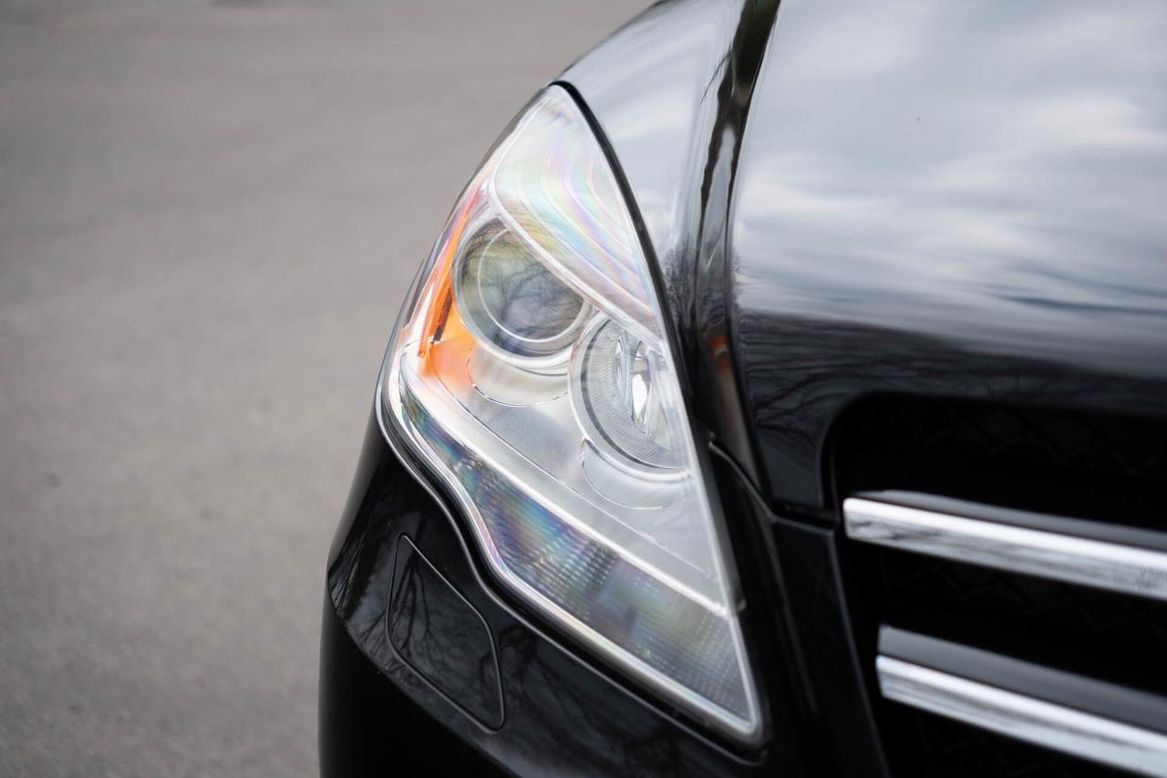 2012 Mercedes-Benz R-Class R350 4MATIC w/ 3rd Row Photo