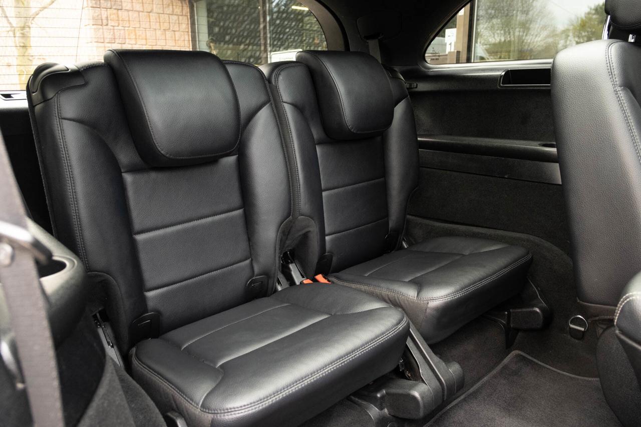 2012 Mercedes-Benz R-Class R350 4MATIC w/ 3rd Row Photo