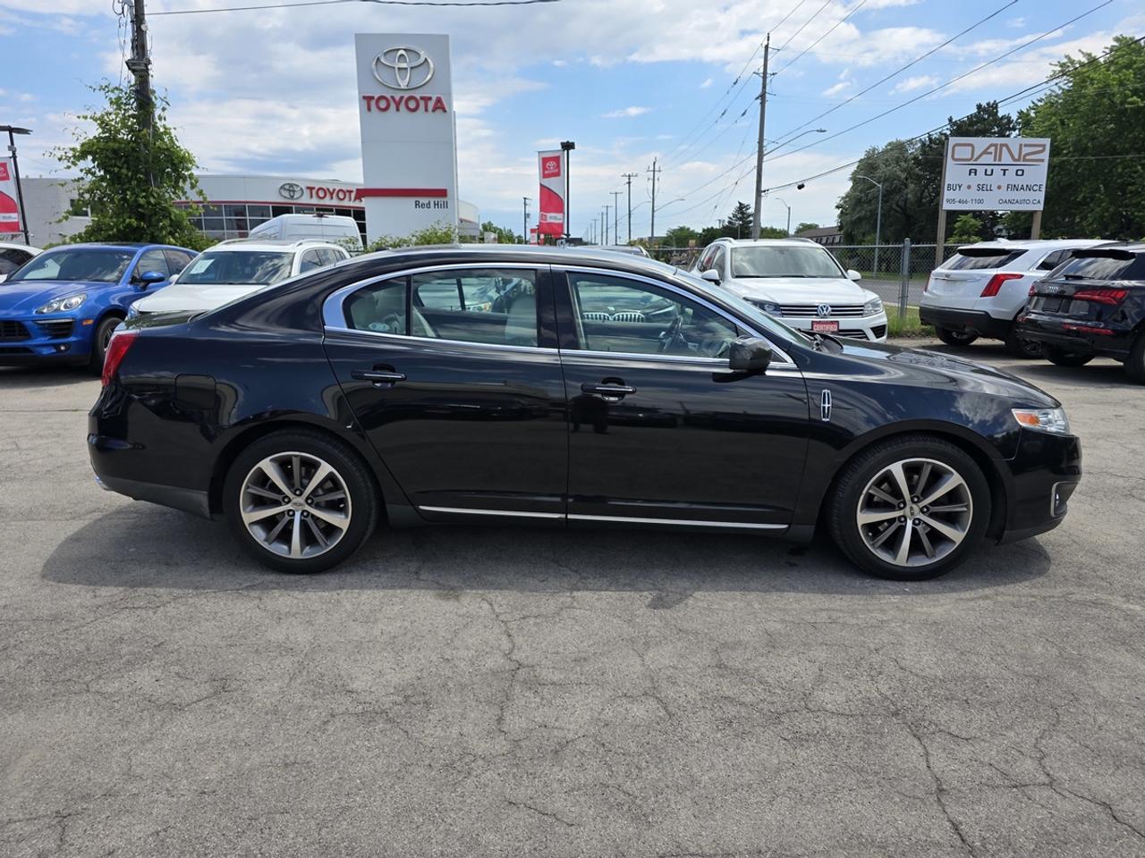 2010 Lincoln MKS  Photo3