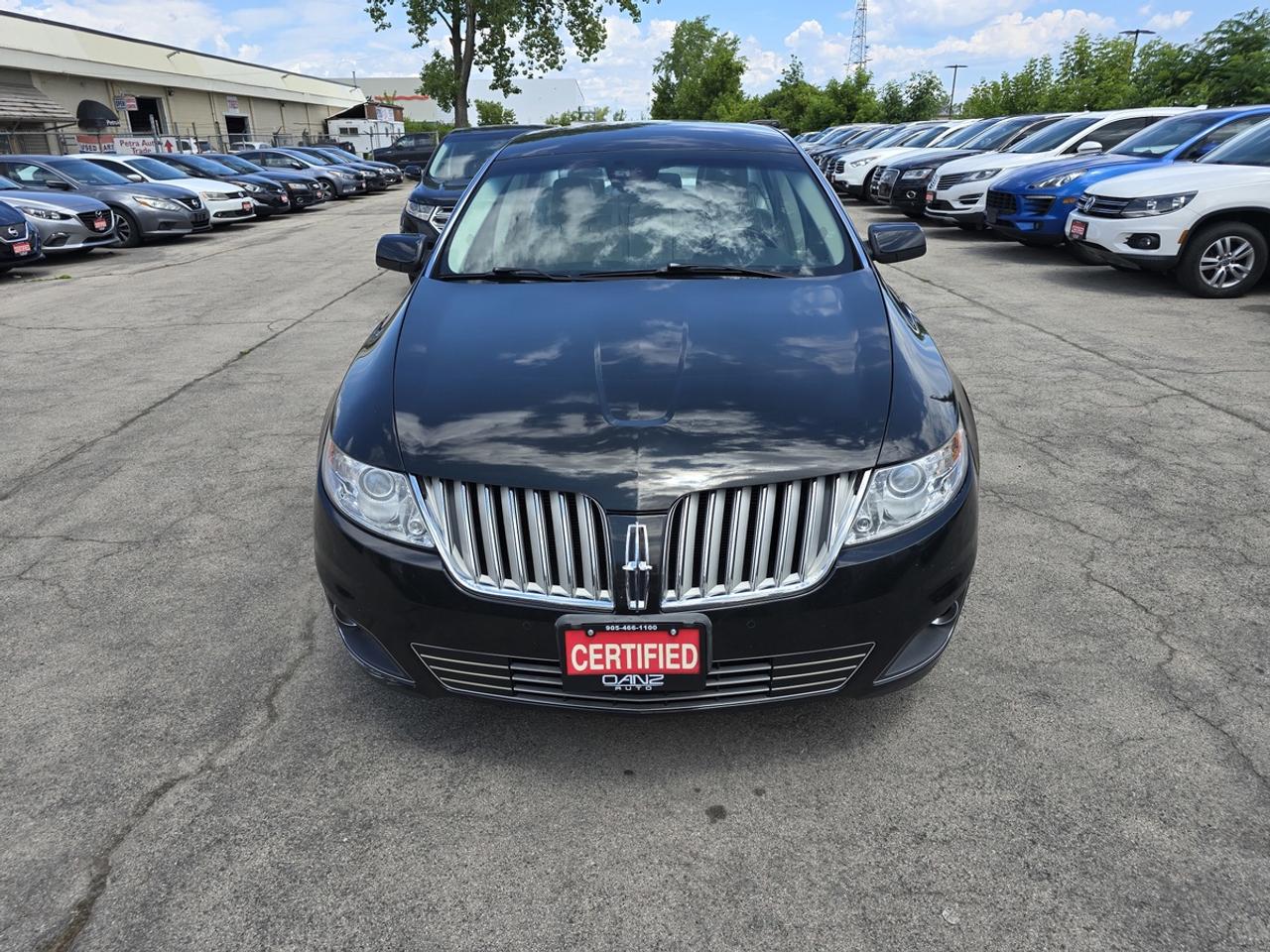 2010 Lincoln MKS  Photo