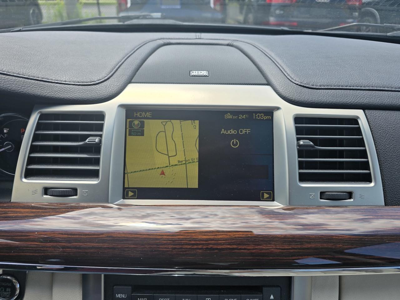 2010 Lincoln MKS  Photo