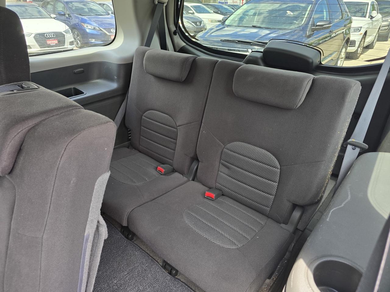 2012 Nissan Pathfinder SV Photo