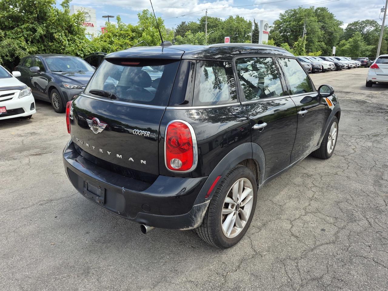 2014 MINI Countryman Base Photo4
