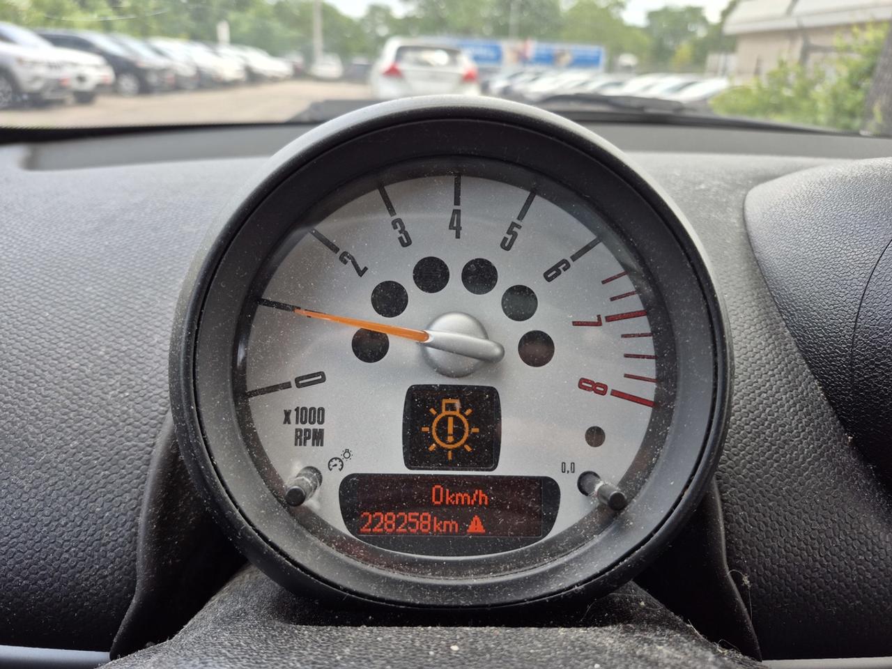 2014 MINI Countryman Base Photo