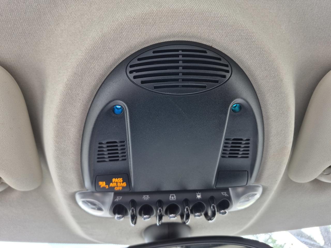 2014 MINI Countryman Base Photo