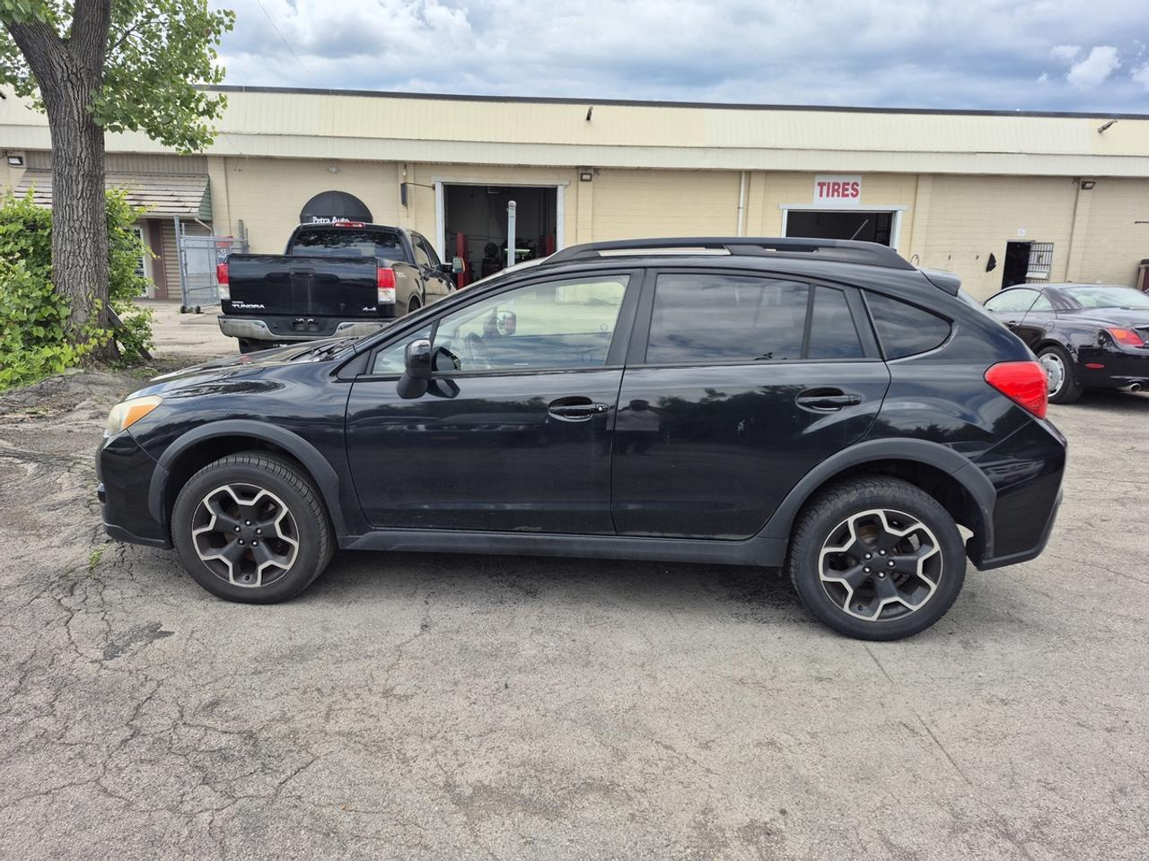 2013 Subaru XV Crosstrek Limited Photo