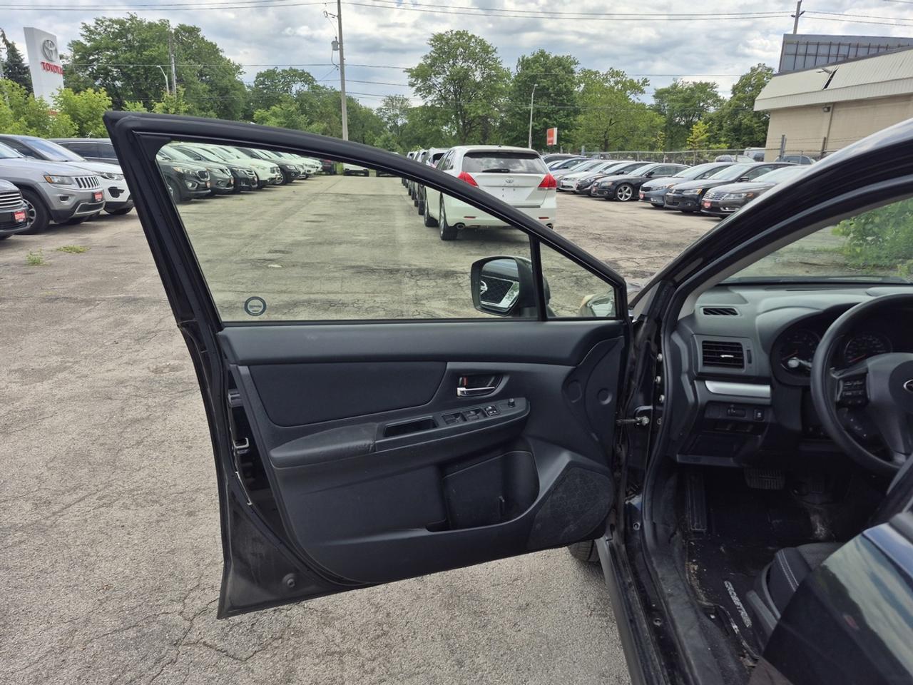 2013 Subaru XV Crosstrek Limited Photo