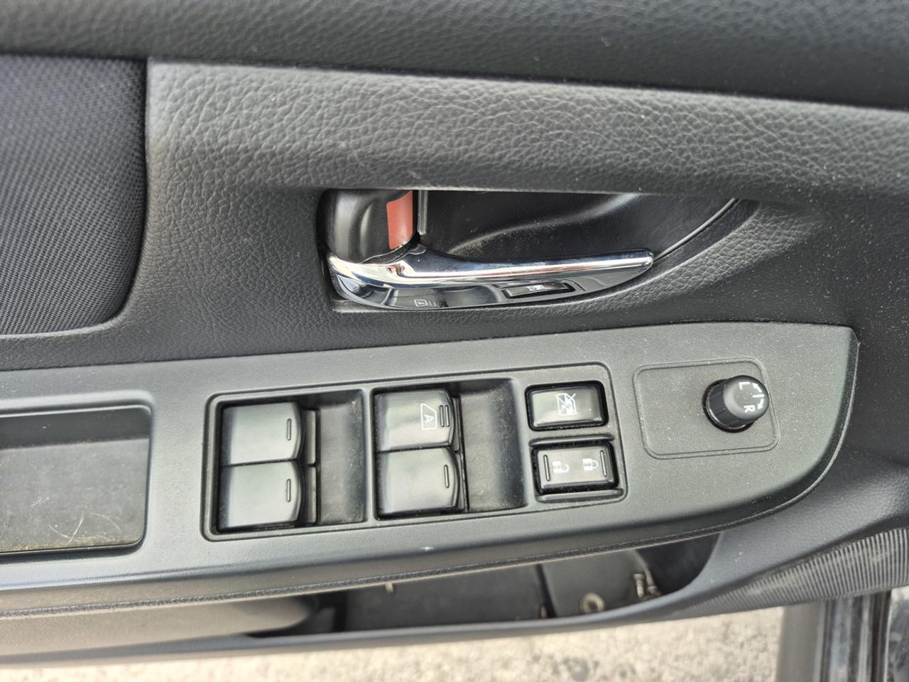 2013 Subaru XV Crosstrek Limited Photo