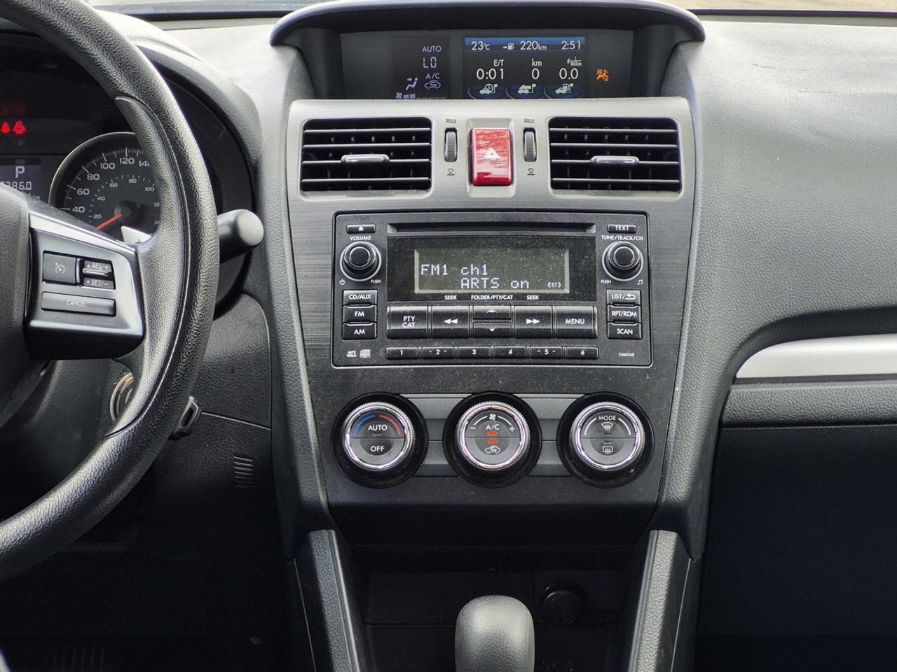 2013 Subaru XV Crosstrek Limited Photo