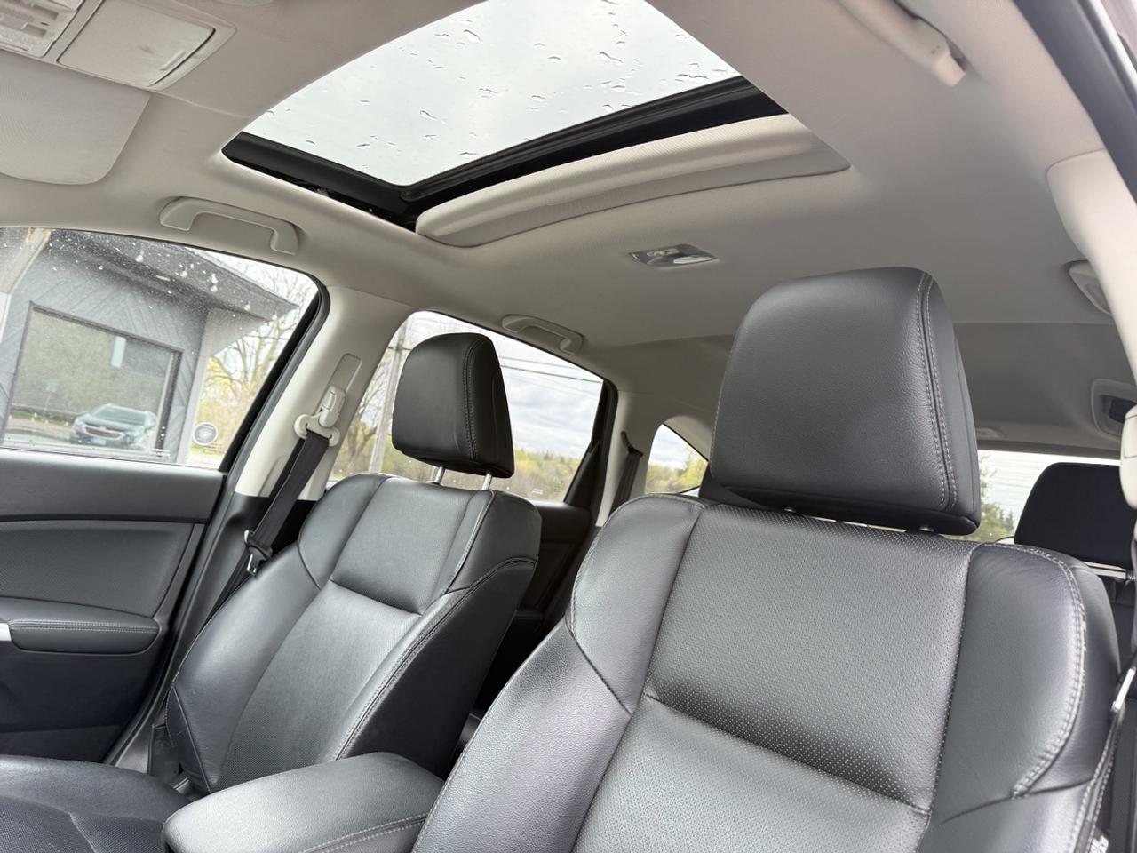 2015 Honda CR-V Touring Photo