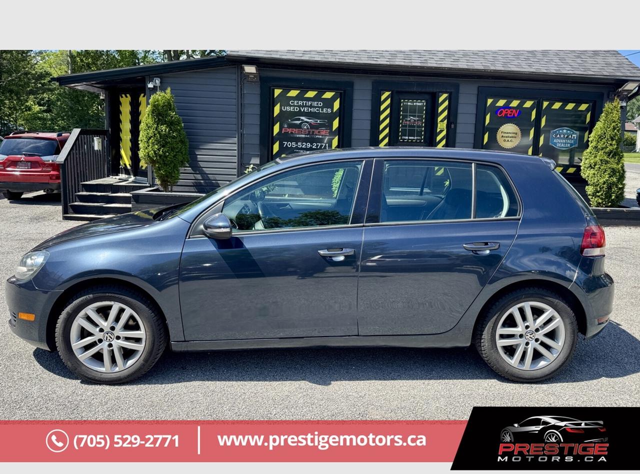 2010 Volkswagen Golf  Photo