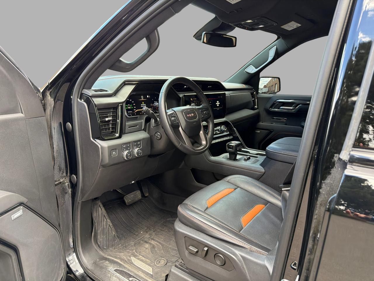 2023 GMC Sierra 1500 4WD Crew Cab AT4 No Accident One Owner Photo