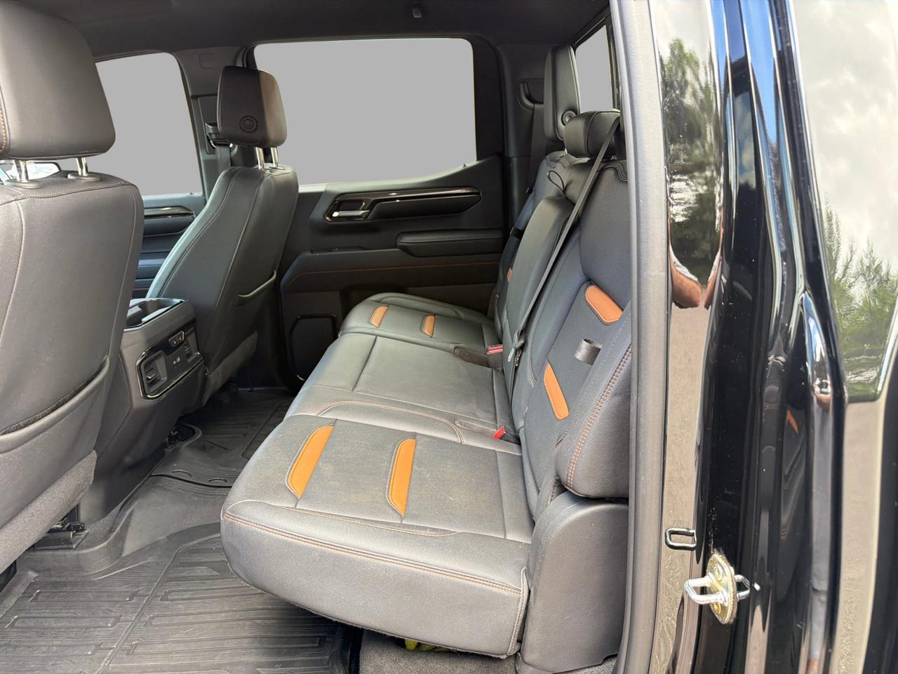 2023 GMC Sierra 1500 4WD Crew Cab AT4 No Accident One Owner Photo