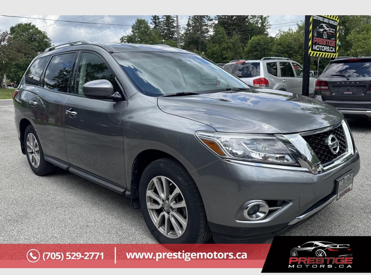 2015 Nissan Pathfinder SL Photo