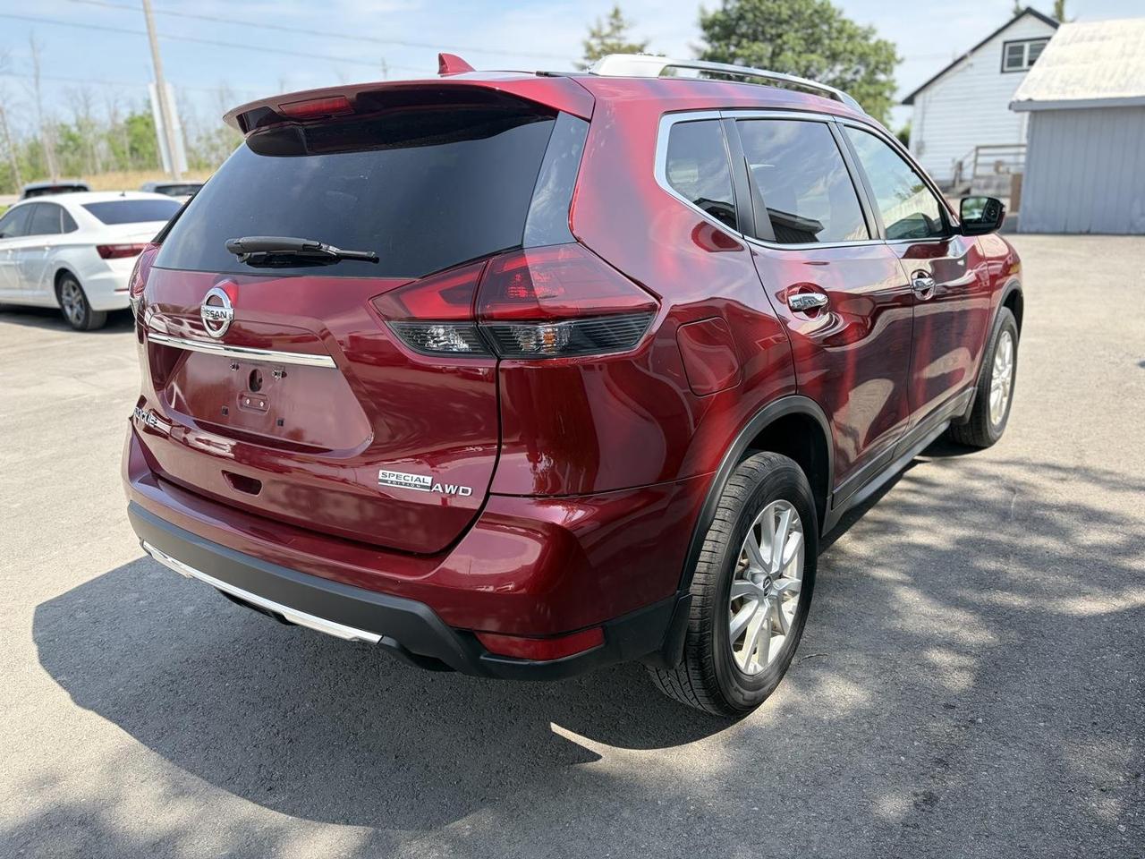 2020 Nissan Rogue  Photo4