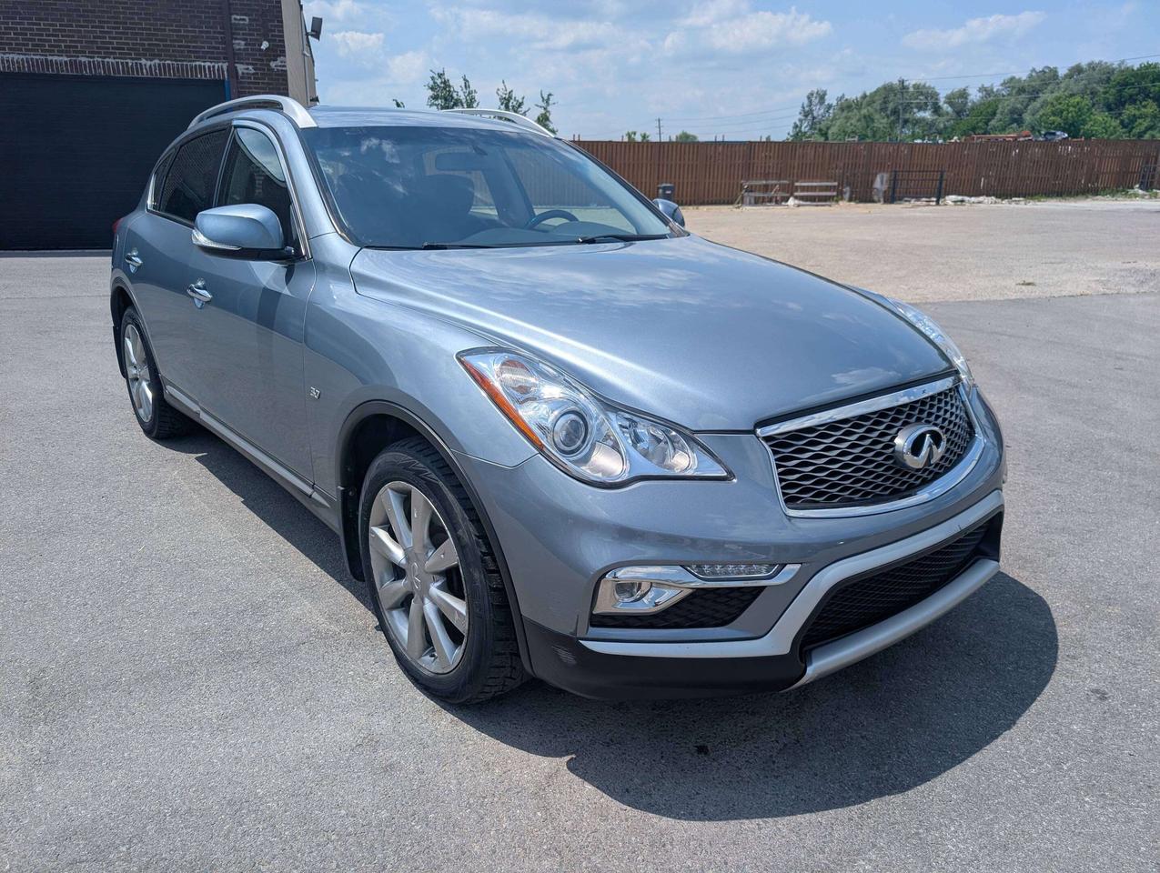 2017 Infiniti QX50 Premium Sunroof  BACKUP CAMERA AWD Photo0