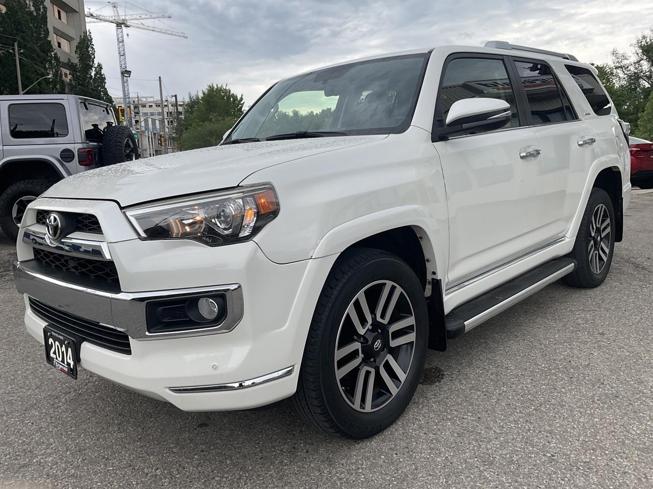 2014 Toyota 4Runner LIMITED 4WD - LEATHER! NAV! BACK-UP CAM! COOLED SE Photo