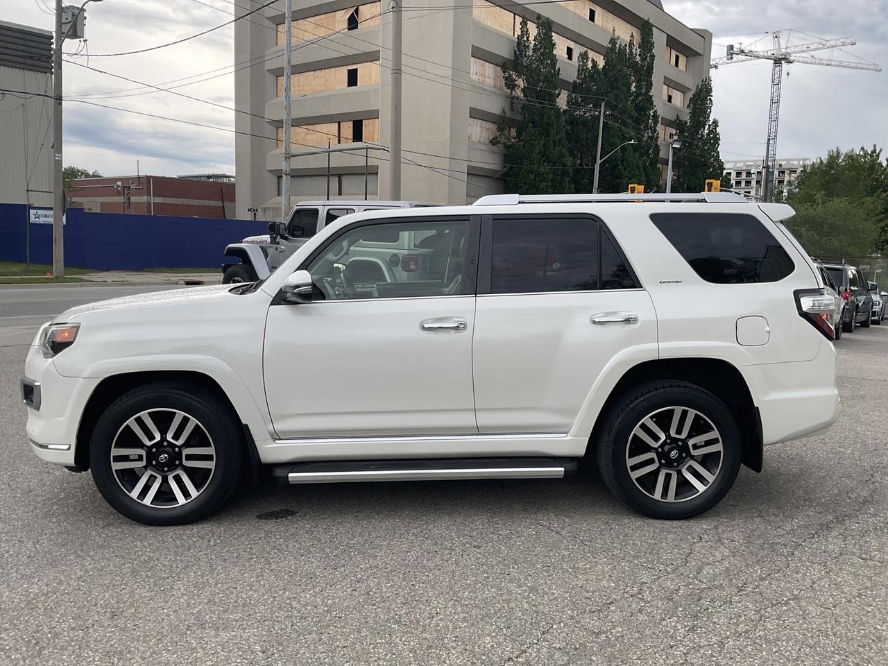 2014 Toyota 4Runner LIMITED 4WD - LEATHER! NAV! BACK-UP CAM! COOLED SE Photo