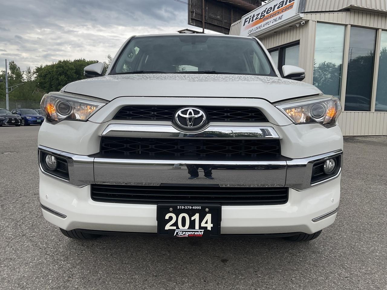 2014 Toyota 4Runner LIMITED 4WD - LEATHER! NAV! BACK-UP CAM! COOLED SE Photo