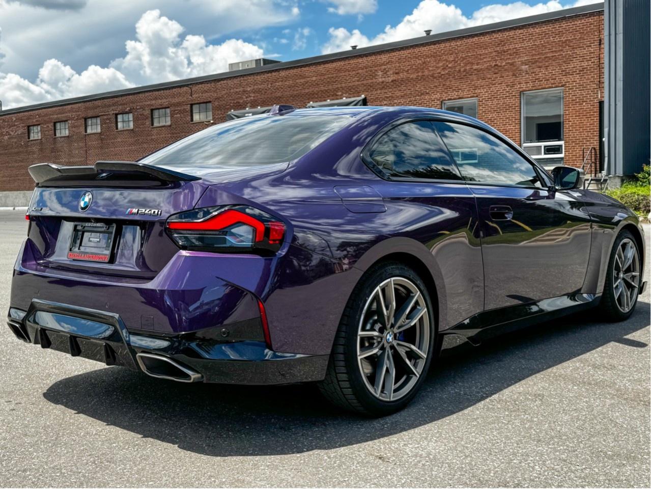 2023 BMW 2 Series M240i xDrive coupé Photo