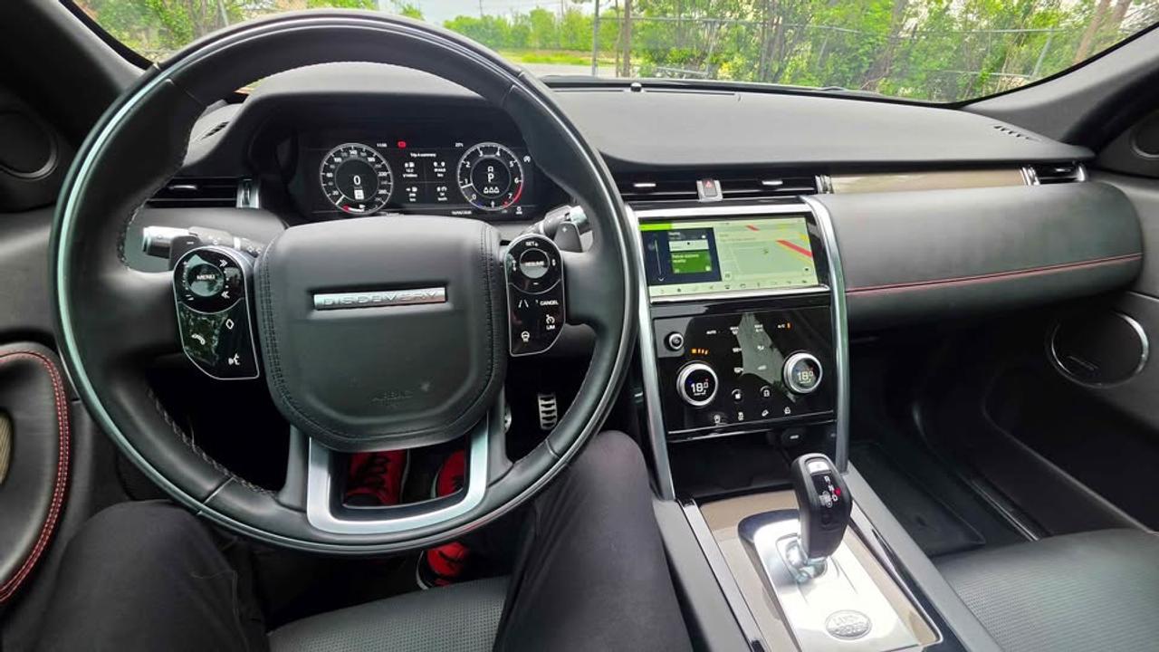 2020 Land Rover Discovery Sport R-Dynamic HSE P290 Photo