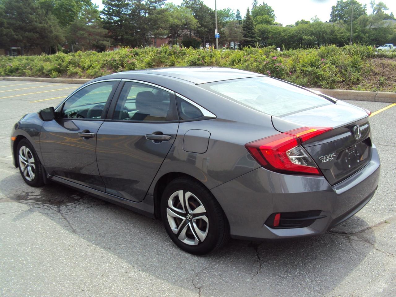 2017 Honda Civic LX Photo
