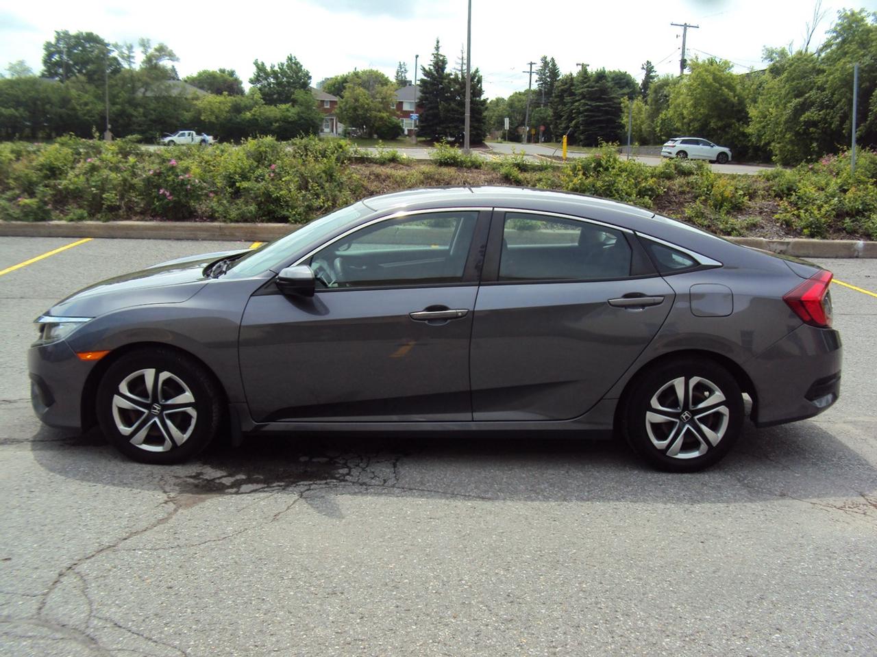 2017 Honda Civic LX Photo