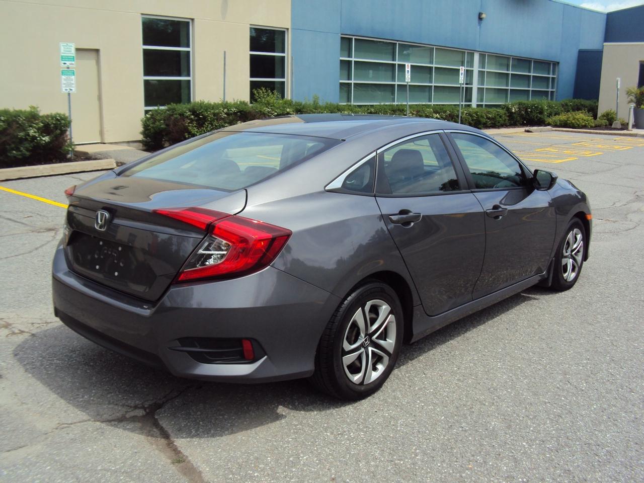 2017 Honda Civic LX Photo
