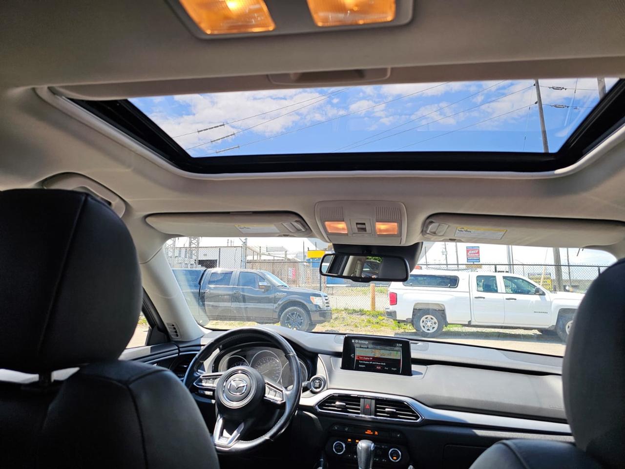 2017 Mazda CX-9 TOURING Photo