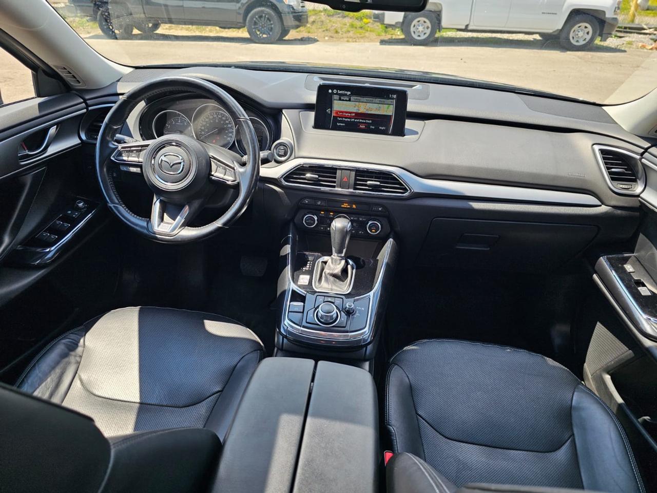 2017 Mazda CX-9 TOURING Photo