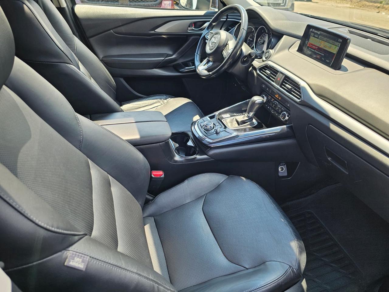2017 Mazda CX-9 TOURING Photo