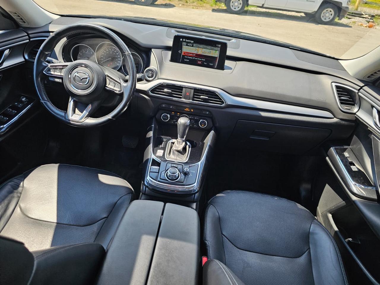 2017 Mazda CX-9 TOURING Photo