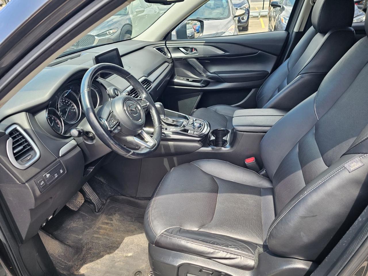 2017 Mazda CX-9 TOURING Photo