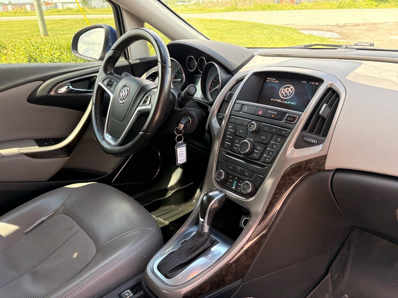 2013 Buick Verano 4dr Sdn Comfort Photo