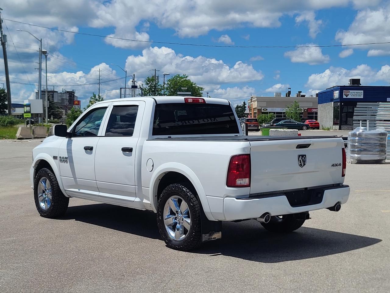 2017 RAM 1500 Express Photo