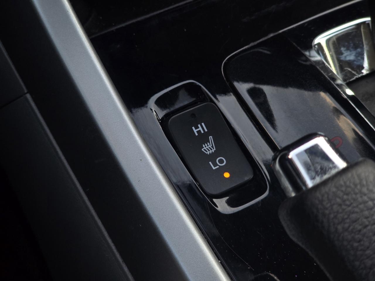 2016 Honda Accord EX-L | No Accidents! Photo