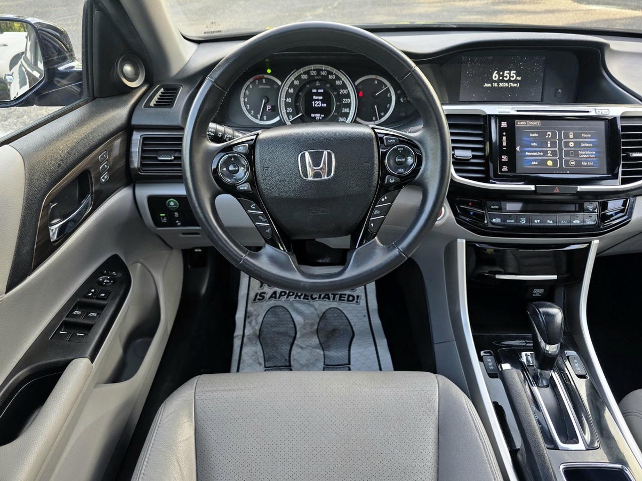 2016 Honda Accord EX-L | No Accidents! Photo