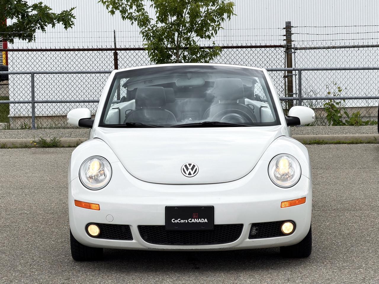 2010 Volkswagen New Beetle Comfortline Convertible Photo