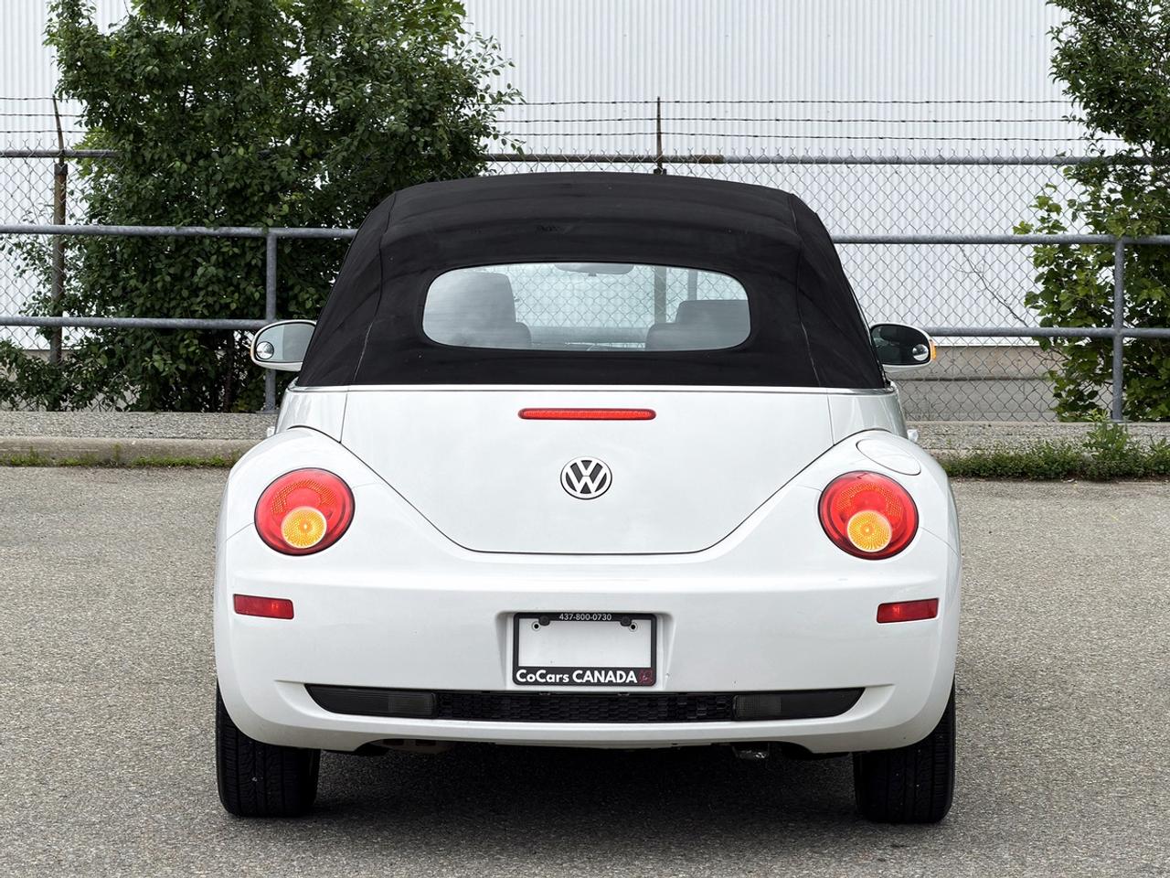 2010 Volkswagen New Beetle Comfortline Convertible Photo