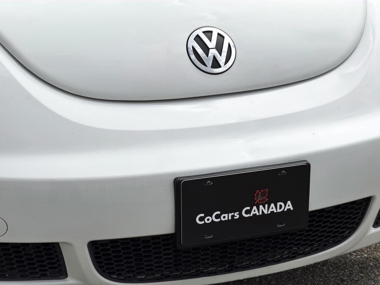 2010 Volkswagen New Beetle Comfortline Convertible Photo