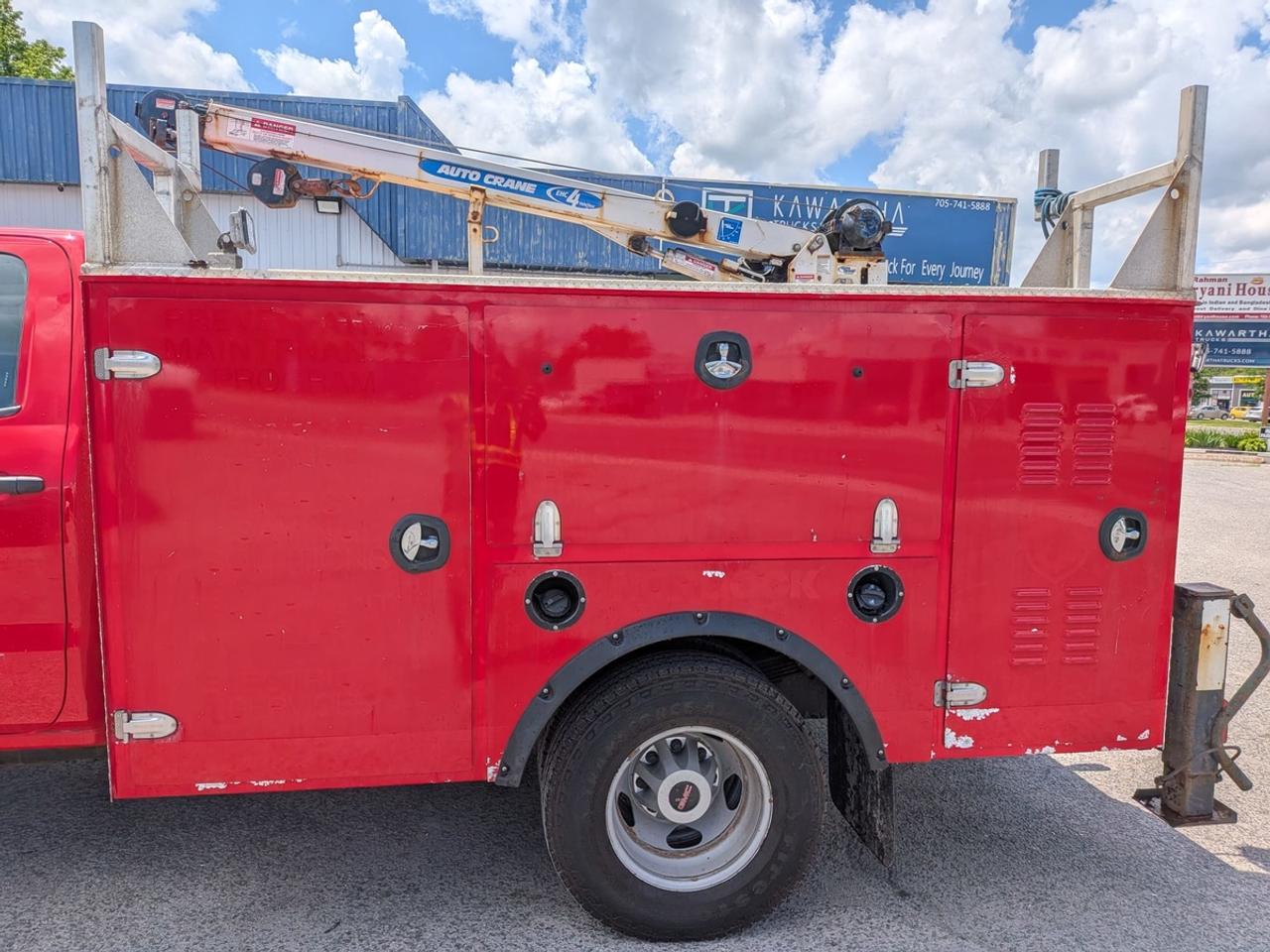 2018 GMC Sierra 3500HD crew cab-chassis bed Photo