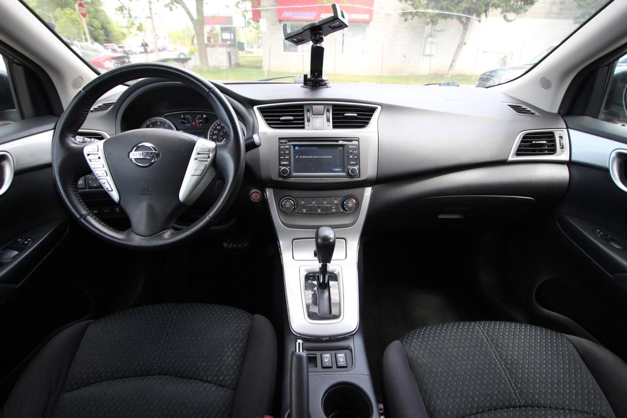 2014 Nissan Sentra SV - NO ACCIDENTS DEALER SERVICED Photo