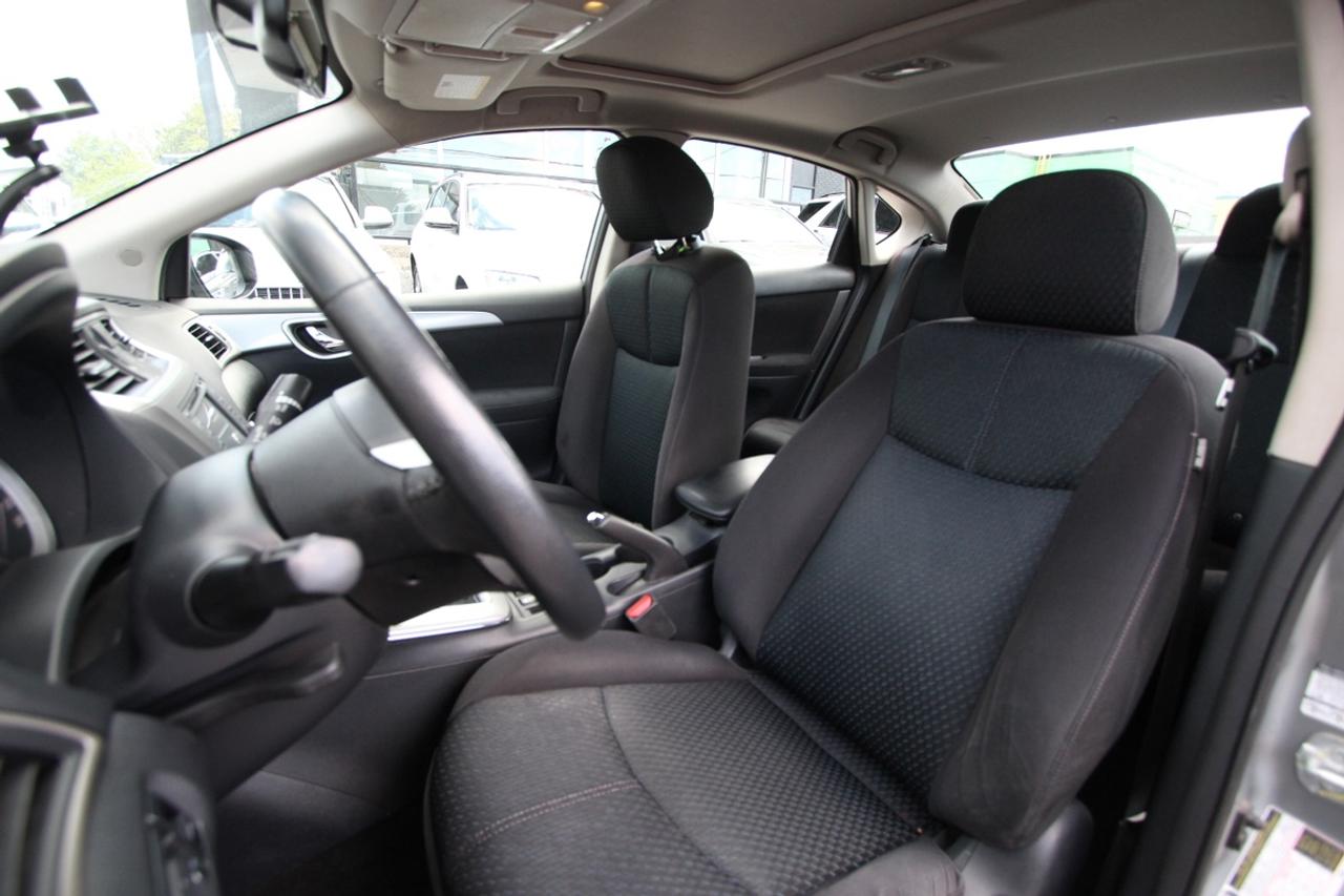 2014 Nissan Sentra SV - NO ACCIDENTS DEALER SERVICED Photo