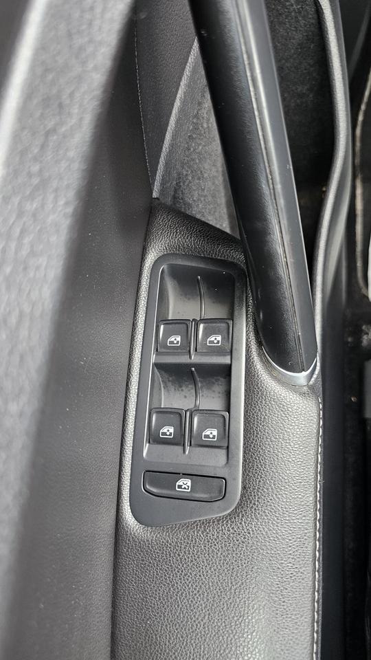 2018 Volkswagen Golf Alltrack DSG Photo