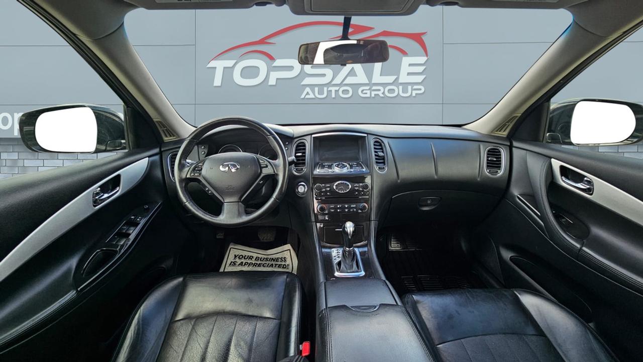 2017 Infiniti QX50 AWD 4DR Photo