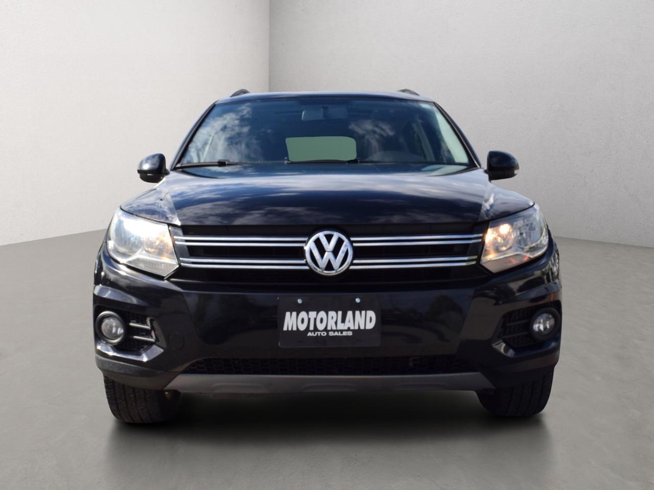 2015 Volkswagen Tiguan S Photo