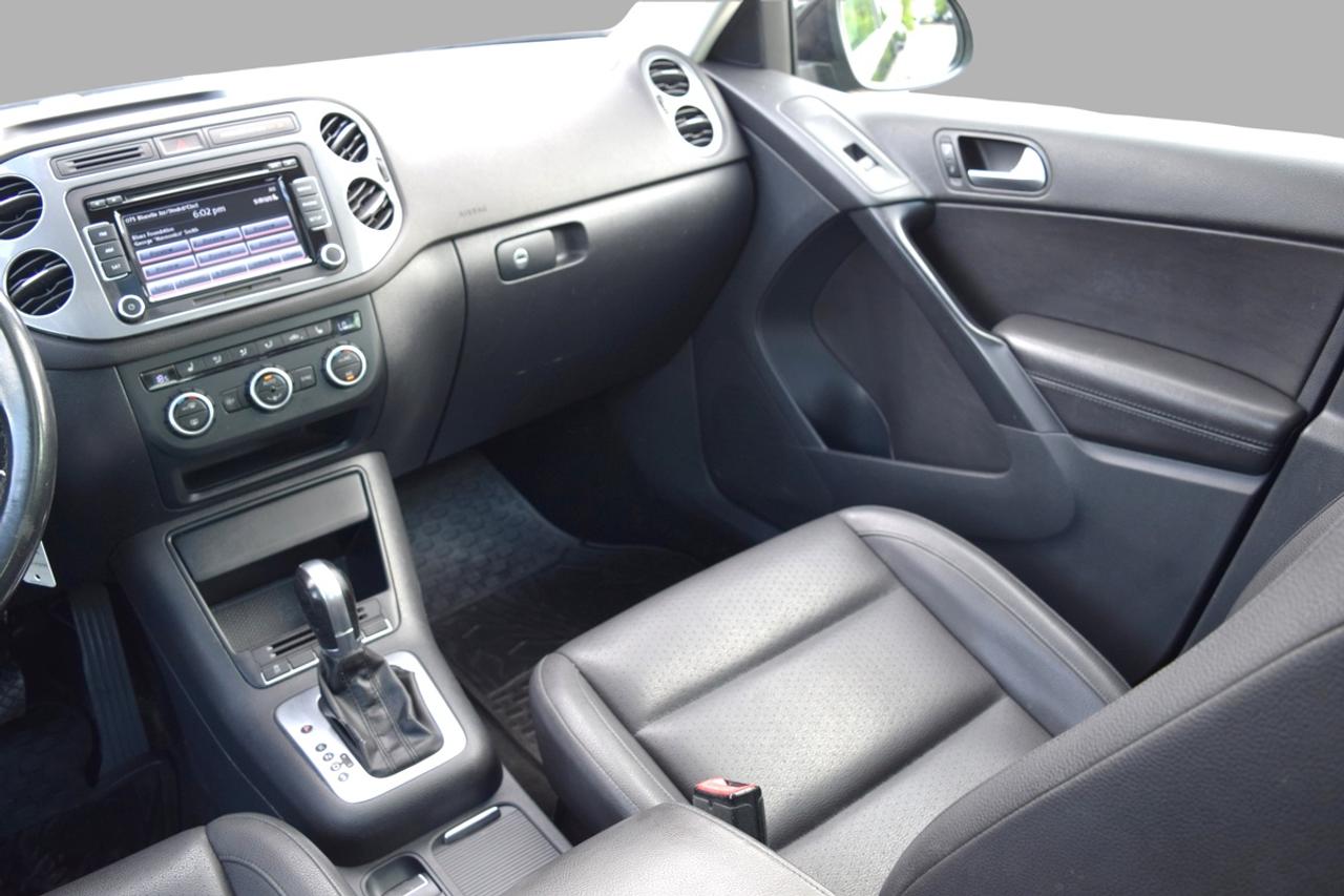 2015 Volkswagen Tiguan S Photo